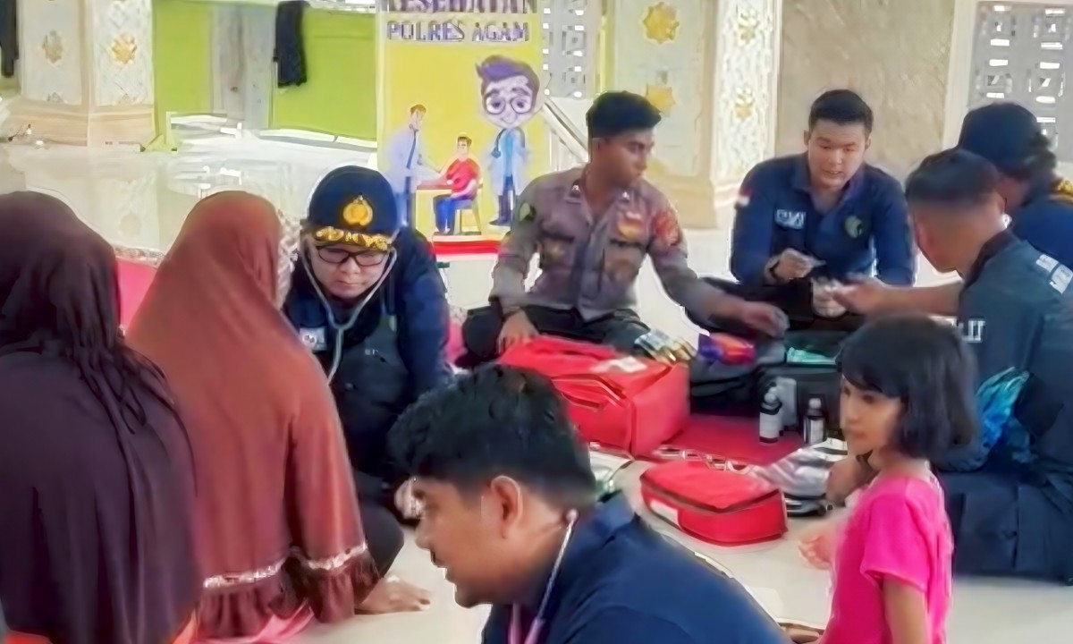 Polri Gelar Bakti Kesehatan di Sumbar untuk 222 Orang