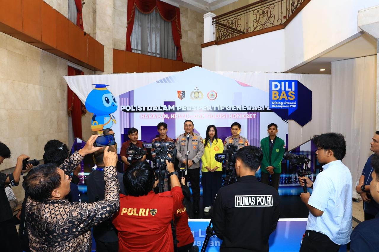 Polri Gandeng Generasi Muda Perkuat Kinerja dan Hubungan dengan Masyarakat Dalam Dialog Literasi Kebangsaan STIK.