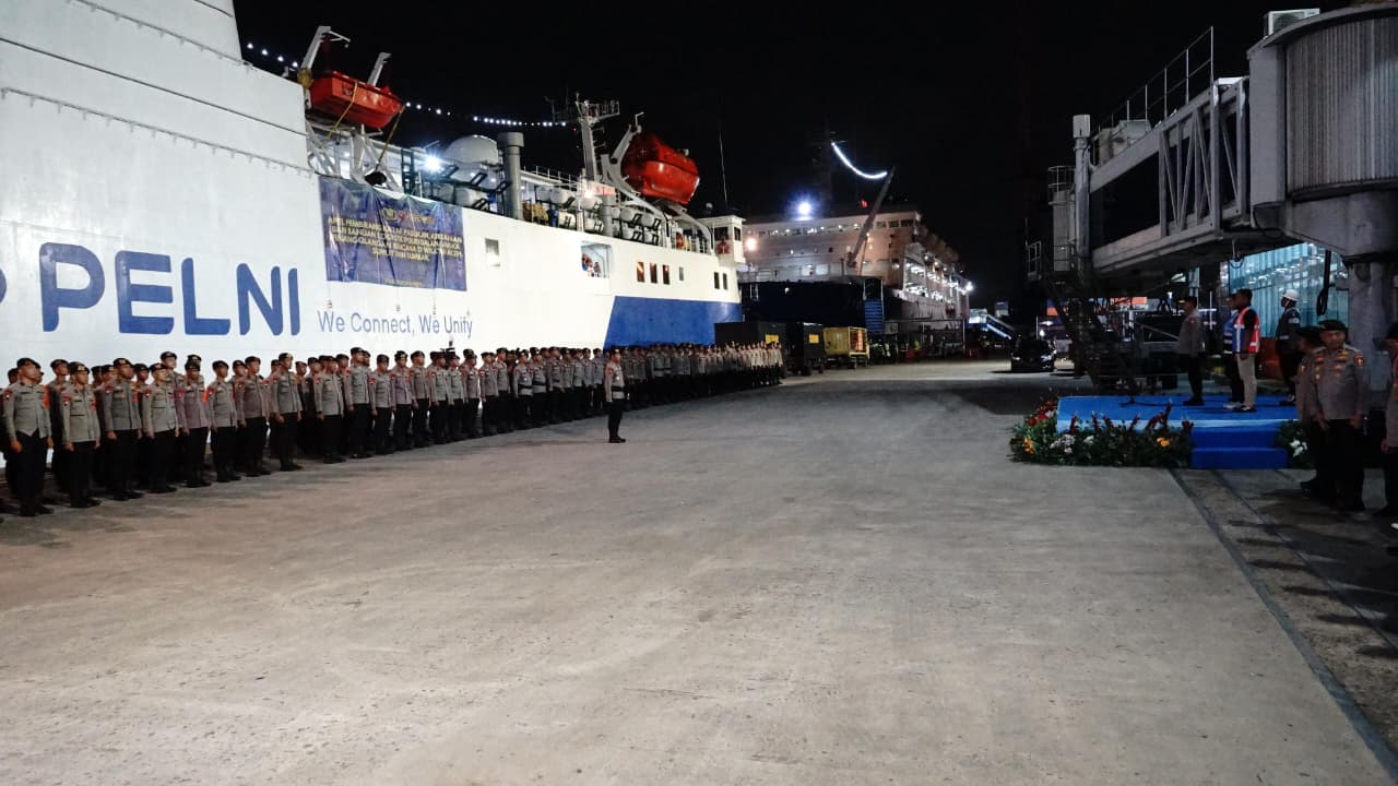 Astamaops Kapolri Beri Arahan dan Atensi Khusus kepada Personel Polri yang Dikirim ke Lokasi Bencana di Sumatera